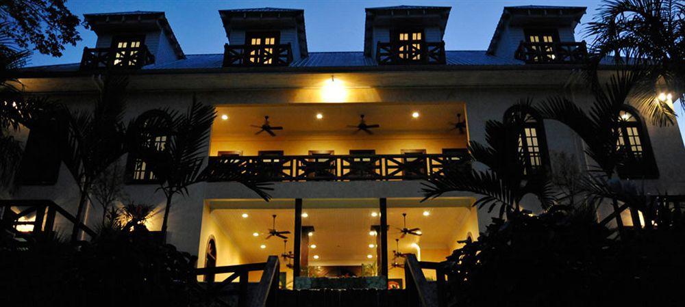 Mahogany Hall Luxury Boutique Resort San Ignacio Dış mekan fotoğraf