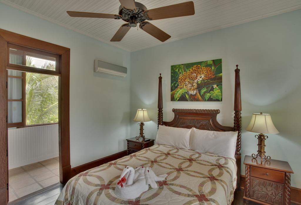 Mahogany Hall Luxury Boutique Resort San Ignacio Dış mekan fotoğraf
