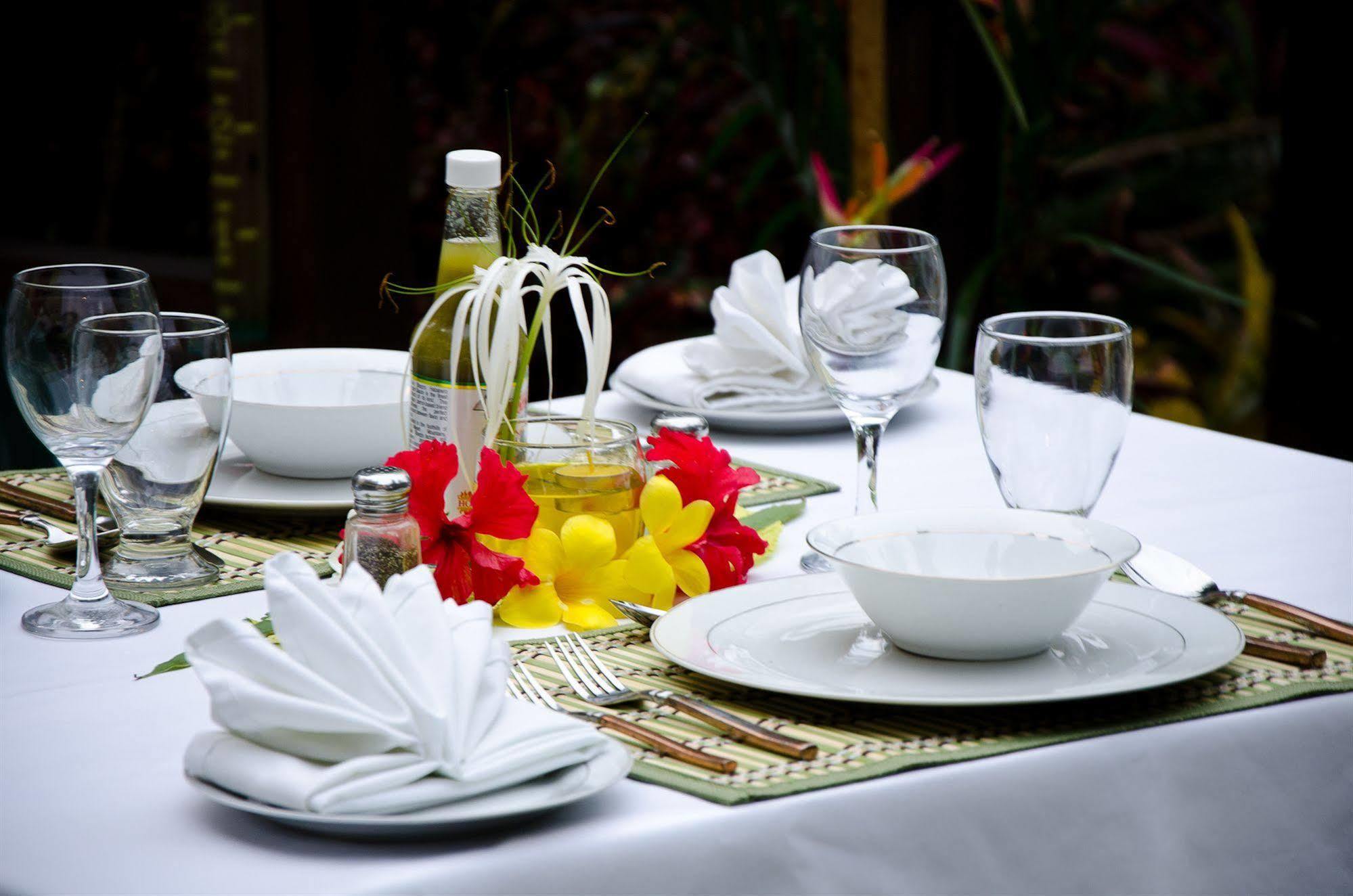 Mahogany Hall Luxury Boutique Resort San Ignacio Dış mekan fotoğraf