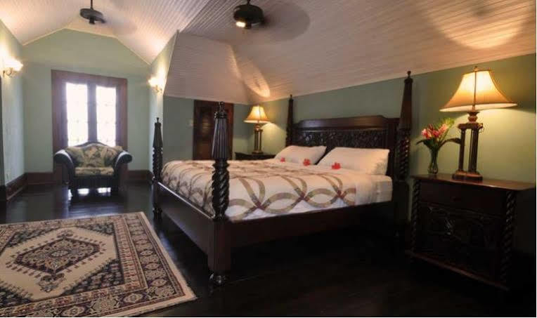 Mahogany Hall Luxury Boutique Resort San Ignacio Dış mekan fotoğraf